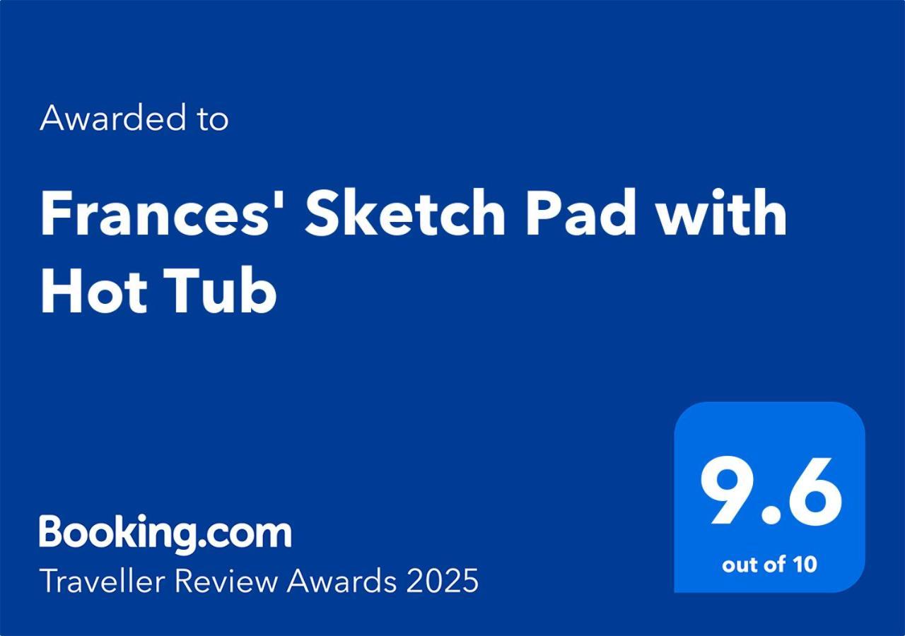 Apartament Frances' Sketch Pad With Hot Tub Fort William Zewnętrze zdjęcie